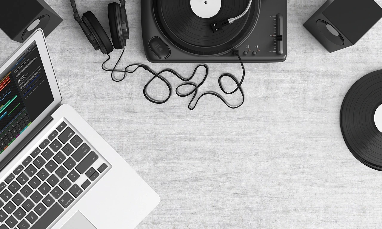 The Evolution Of Recording Technology From Analog To Digital The Evolution Of Recording Technology From Analog To Digital